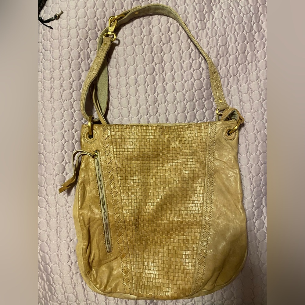 Crossbody hobo bag